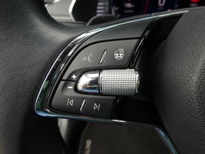 Skoda Octavia 2.0 TDI DSG Virtual Matrix Teilleder HUD — slika 16