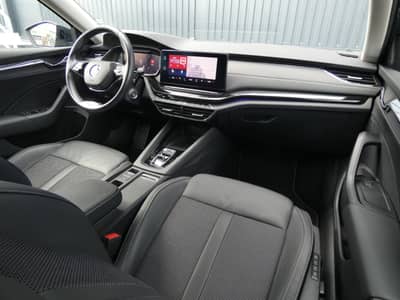 Skoda Octavia 2.0 TDI DSG Virtual Matrix Teilleder HUD — slika 2