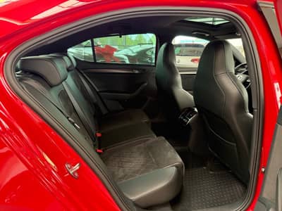 Skoda Superb Lim. Sportline 4x4 ACC LED PANO VIRTUAL — slika 25