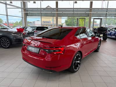 Skoda Superb Lim. Sportline 4x4 ACC LED PANO VIRTUAL — slika 8