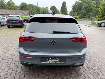 Volkswagen Golf VIII 1.5 eTSI R-Line BlackStyle Matrix Harm — slika 9