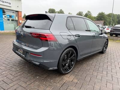 Volkswagen Golf VIII 1.5 eTSI R-Line BlackStyle Matrix Harm — slika 10