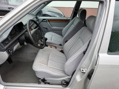 Mercedes-Benz 200E 1A ZUSTAND SAMMLERSTÜCK — slika 5