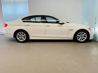 BMW 530 d Aut Lim°HEAD-UP°LEDER°SHZ°PDC°1.HAND° — slika 6