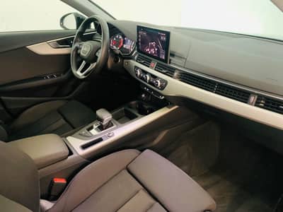Audi A4 Avant 35 TDI S tronic°KAMERA°Massage°AHK°1.Hd — slika 12