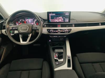 Audi A4 Avant 35 TDI S tronic°KAMERA°Massage°AHK°1.Hd — slika 9