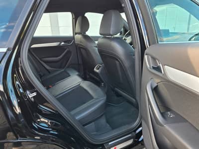 Audi Q3 2.0 TDI S-tronic quattro"S-line"Navi"T.Leder" — slika 14