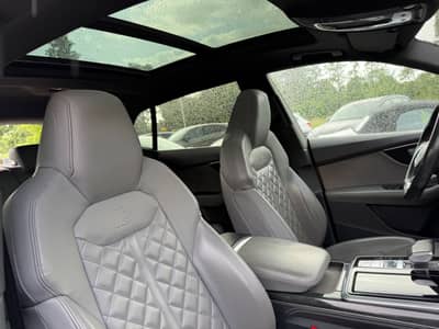 Audi SQ8 4.0 TDI quattro PANO S-SITZE MATRIX HUD AHK — slika 8