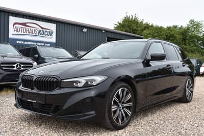 BMW 330d Touring Facelift Panorama 1 Hand H&K — slika 3