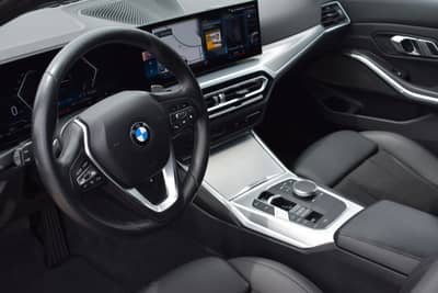 BMW 330d Touring Facelift Panorama 1 Hand H&K — slika 12