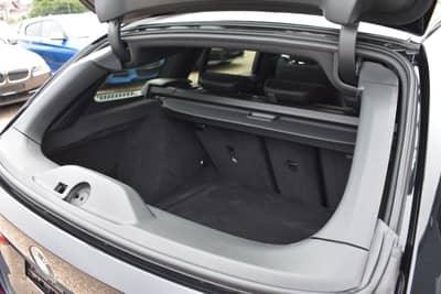 BMW 330d Touring Facelift Panorama 1 Hand H&K — slika 23
