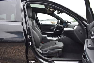 BMW 330d Touring Facelift Panorama 1 Hand H&K — slika 8