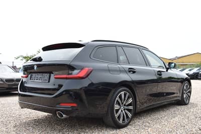 BMW 330d Touring Facelift Panorama 1 Hand H&K — slika 2