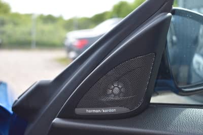 BMW M135 i xDrive H&K 19 Zoll Navi Prof — slika 17
