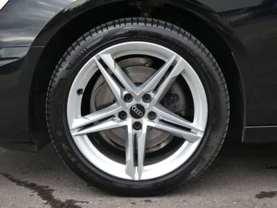 Audi A4 35 TDI S tronic Matrix Nav ACC Kamera HiFi 18 — slika 25