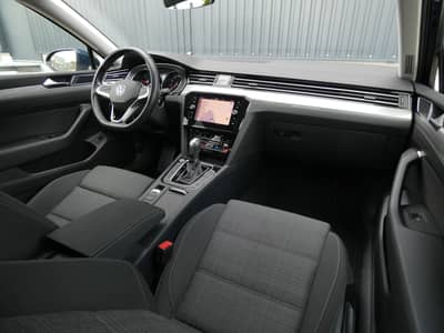 Volkswagen Passat Var. 2.0 TDI DSG LED Navi ACC Kamera AHK — slika 2