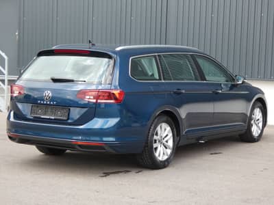 Volkswagen Passat Var. 2.0 TDI DSG LED Navi ACC Kamera AHK — slika 29