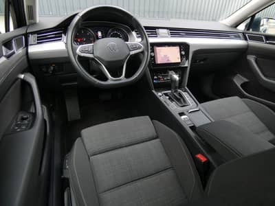 Volkswagen Passat Var. 2.0 TDI DSG LED Navi ACC Kamera AHK — slika 3