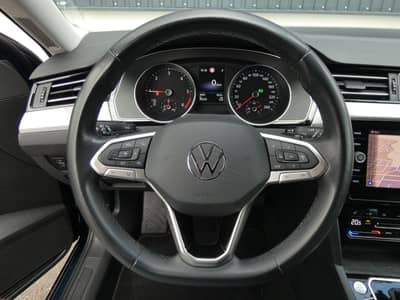 Volkswagen Passat Var. 2.0 TDI DSG LED Navi ACC Kamera AHK — slika 13