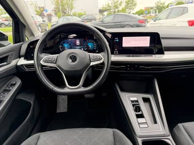 Volkswagen Golf VIII Lim. Life — slika 3