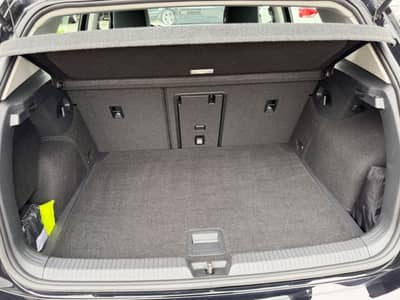 Volkswagen Golf VIII Lim. Life — slika 12