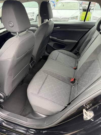 Volkswagen Golf VIII Lim. Life — slika 5