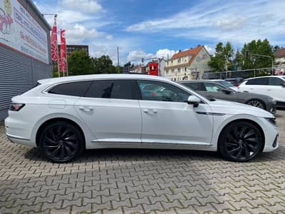 Volkswagen Arteon SB R-Line 4Motion ACC/Pano/HarmanKardon — slika 17