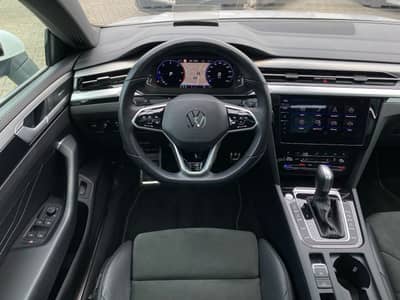 Volkswagen Arteon SB R-Line 4Motion ACC/Pano/HarmanKardon — slika 10