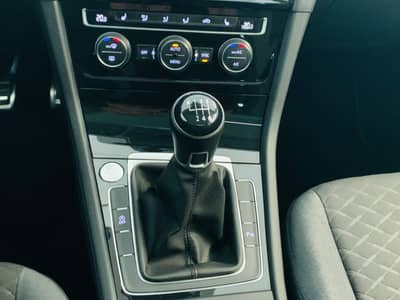 Volkswagen Golf VII Variant Join°PANO°DIGITAL°LED°SHZ° — slika 15