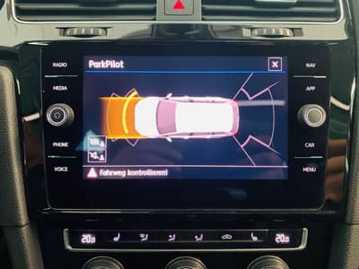 Volkswagen Golf VII Variant Join°PANO°DIGITAL°LED°SHZ° — slika 8