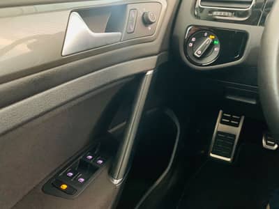 Volkswagen Golf VII Variant Join°PANO°DIGITAL°LED°SHZ° — slika 12