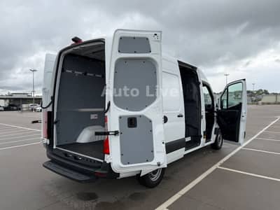 Mercedes-Benz Sprinter 2.0 CDI*MITTEL-HOCH*KAMERA*KLMA*NAVI*E6 — slika 31