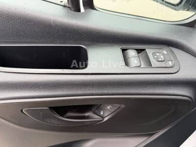 Mercedes-Benz Sprinter 2.0 CDI*MITTEL-HOCH*KAMERA*KLMA*NAVI*E6 — slika 17