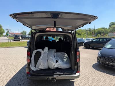 Ford Tourneo Custom Bus 320 L1 Tourneo Titanium AWD — slika 7