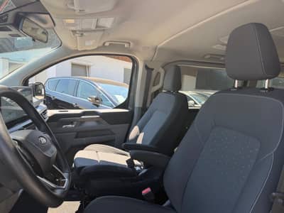 Ford Tourneo Custom Bus 320 L1 Tourneo Titanium AWD — slika 13