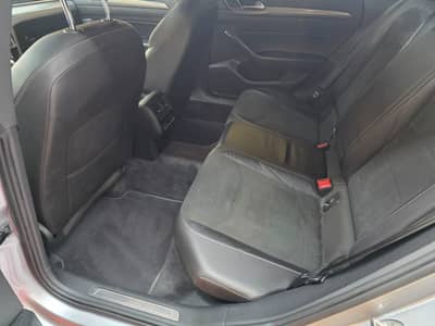 Volkswagen Arteon R-Line Sportpaket/Navi/Alcantara — slika 16