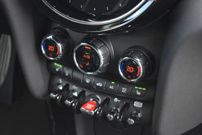 MINI Cooper John Cooper Works/Chili-Red/Carplay — slika 10