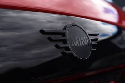 MINI Cooper John Cooper Works/Chili-Red/Carplay — slika 17