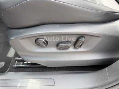Volkswagen Touran 2.0 TDI*DSG*7xSIT*PAN*VIR*NAVI*LED*KAMERA — slika 22