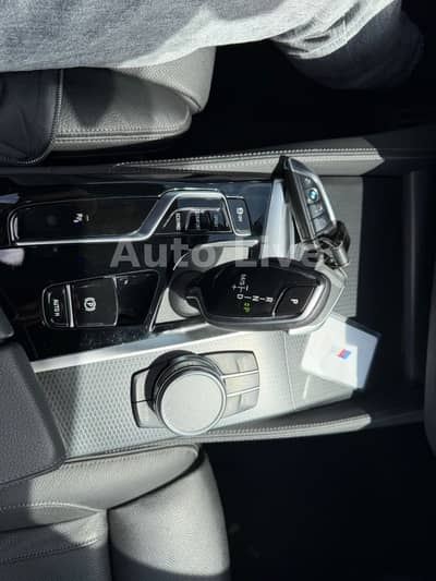 BMW 520d Tou*x Drive*M PAKET*VIRTU*LED*PANO*HEAD-UP — slika 39