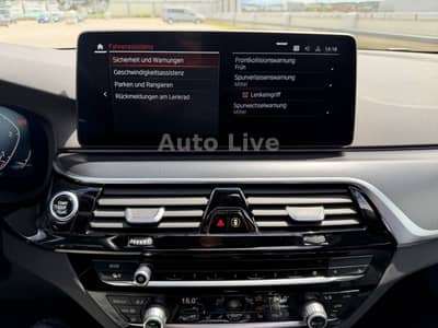 BMW 520d Tou*x Drive*M PAKET*VIRTU*LED*PANO*HEAD-UP — slika 32
