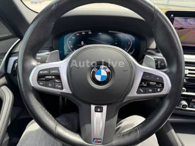 BMW 520d Tou*x Drive*M PAKET*VIRTU*LED*PANO*HEAD-UP — slika 12