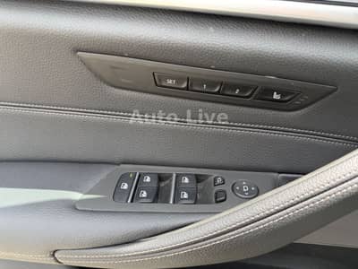 BMW 520d Tou*x Drive*M PAKET*VIRTU*LED*PANO*HEAD-UP — slika 38