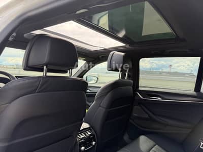 BMW 520d Tou*x Drive*M PAKET*VIRTU*LED*PANO*HEAD-UP — slika 18