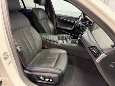 BMW 520d Tou*x Drive*M PAKET*VIRTU*LED*PANO*HEAD-UP — slika 71