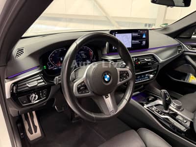 BMW 520d Tou*x Drive*M PAKET*VIRTU*LED*PANO*HEAD-UP — slika 58