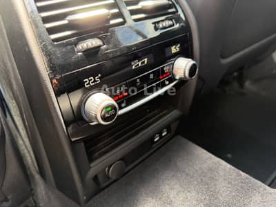 BMW 520d Tou*x Drive*M PAKET*VIRTU*LED*PANO*HEAD-UP — slika 17
