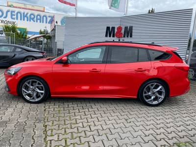 Ford Focus Turnier ST ACC/B&O/RECARO/Assistenz/Kamera — slika 3