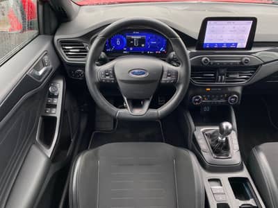 Ford Focus Turnier ST ACC/B&O/RECARO/Assistenz/Kamera — slika 9