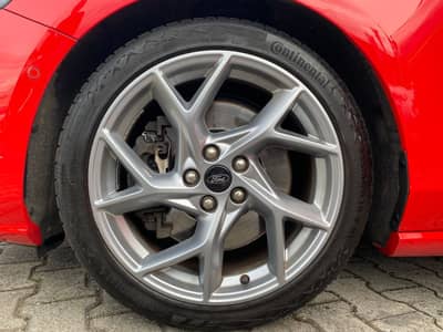 Ford Focus Turnier ST ACC/B&O/RECARO/Assistenz/Kamera — slika 20